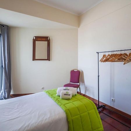 Deluxe Marina Apartment ปอนตาเดลกาดา ภายนอก รูปภาพ