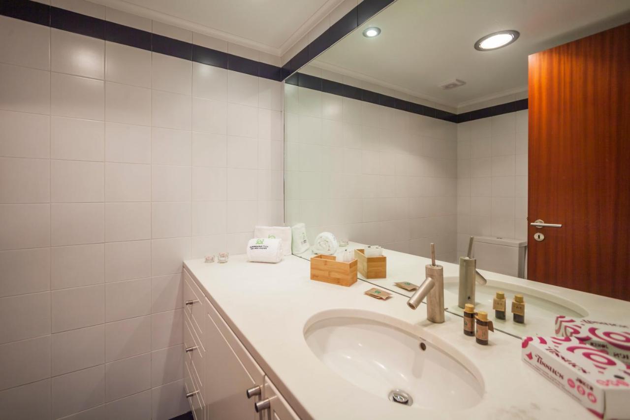 Deluxe Marina Apartment ปอนตาเดลกาดา ภายนอก รูปภาพ